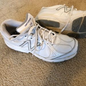 New Balance sneakers (633)